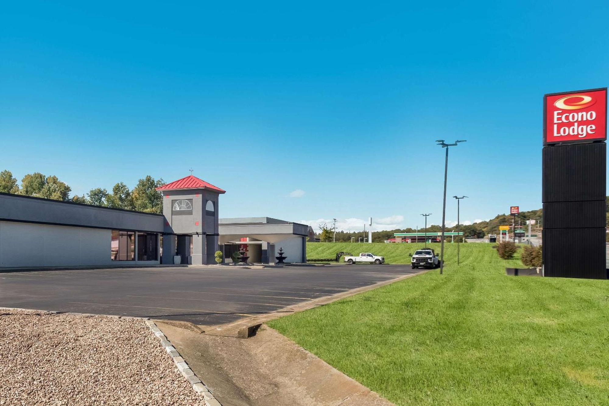 Econo Lodge Cave City Exterior photo